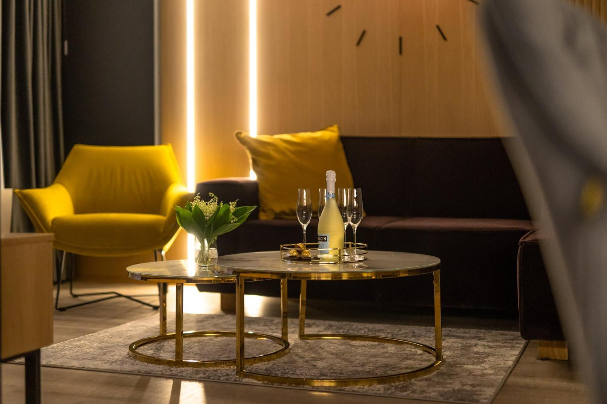Apartamenty Fenomen - Premium Porto Nadmorskie Tarasy W Kolobrzegu Bagian luar foto